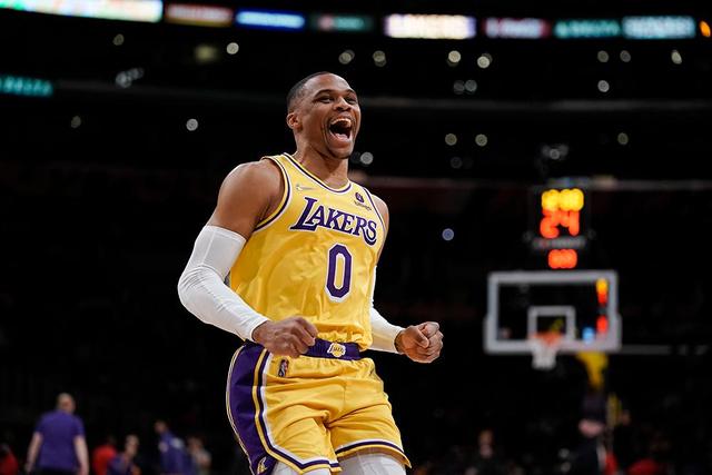 哈登23+16约基奇空砍41分 掘金不敌快船两连败